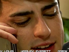 Golden boy. Hunks threesome., Added: 2011-09-05 by UKNakedmen