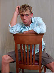 Owen posing naked, Added: 2012-07-04 by Nextdoor Male