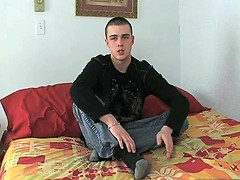 Horny twink Tyler, Added: 2012-09-15 by Squirtz
