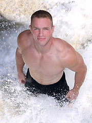 32-year-old martial arts instructor Derek, Added: 2012-12-26 by SeanCody