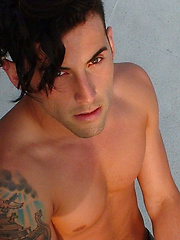 Alt Stud Fucks Emo Scene Twink, Added: 2013-06-12 by Alternadudes