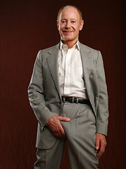 Daddy Jerry in suit, posing, Added: 2013-11-17 by Hot Older Male