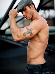 Bryan David Thomas, Added: 2014-09-17 by East Boys