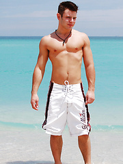 Weight Bench Stress Release, Added: 2017-03-16 by College Dudes