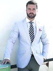 ICE. Starring HECTOR DE SILVA & ROBBIE ROJO, Added: 2017-05-15 by Men at Play