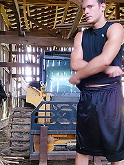 Connor Woods Tractor Jerk-Off Peep, Scene #01, Added: 2023-04-06 by Dad Creep